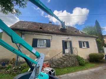 Démoussage toit et nacelle - De Jabrun et fils - Bergerac