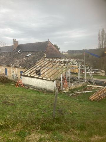 Rénovation de charpente traditionnelle- De Jabrun et fils - Lalinde